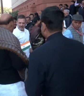 Rahul Gandhi tricolour protest