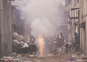 दिल्ली में बढ़ता प्रदूषण 