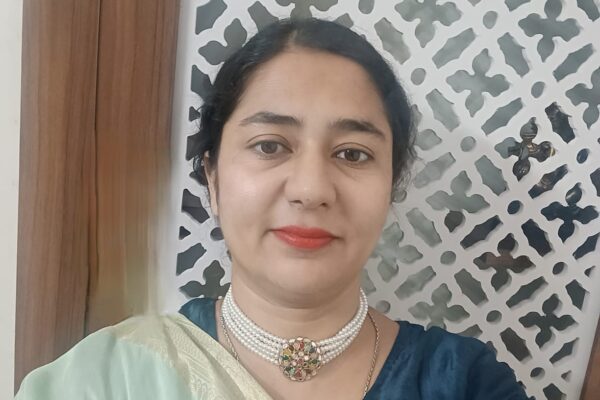 लेखिका — रमनदीप कौर